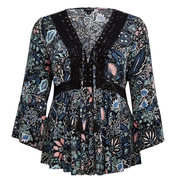 Torrid Babydoll Gauze Crochet Trim Lace-Up Top Boho Bell Sleeve Floral Print 2X - Picture 3 of 9